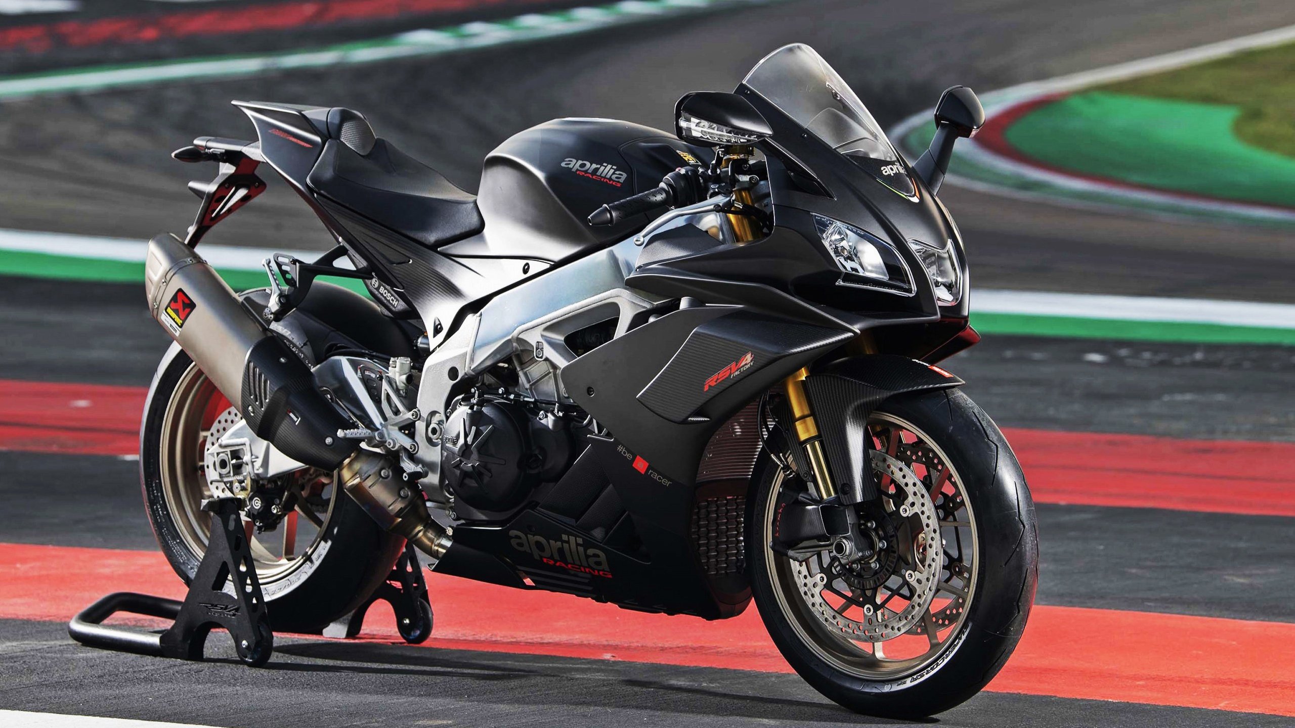 独步天下,2026世界杯C组关键战,匈牙利绝境逆袭日本,内马尔引领攻守转换风暴